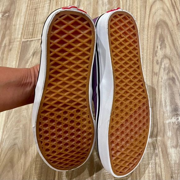 Vans Asher Slip-On Sneaker Women's Size 7 NWOT Purple Mauve Canvas. - Picture 6 of 6